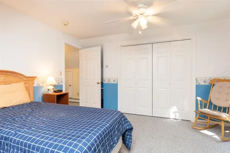 2 Chapman Way Exeter NH 03833