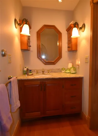 15 Maple Manor Vergennes VT 05491