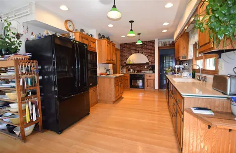 15 Maple Manor Vergennes VT 05491
