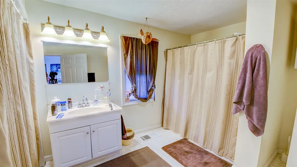166 Garfield Street Laconia NH 03246
