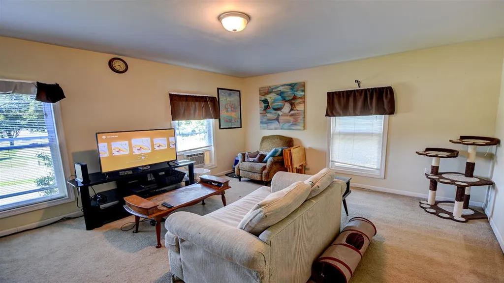 166 Garfield Street Laconia NH 03246