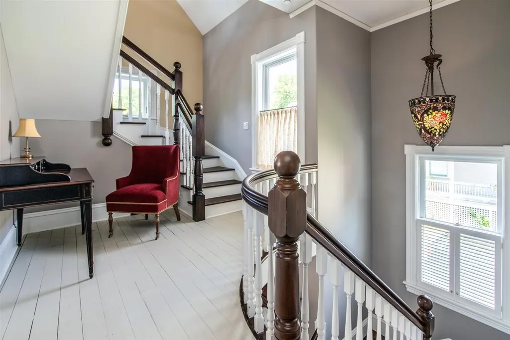 25 Bayview Street Burlington VT 05401