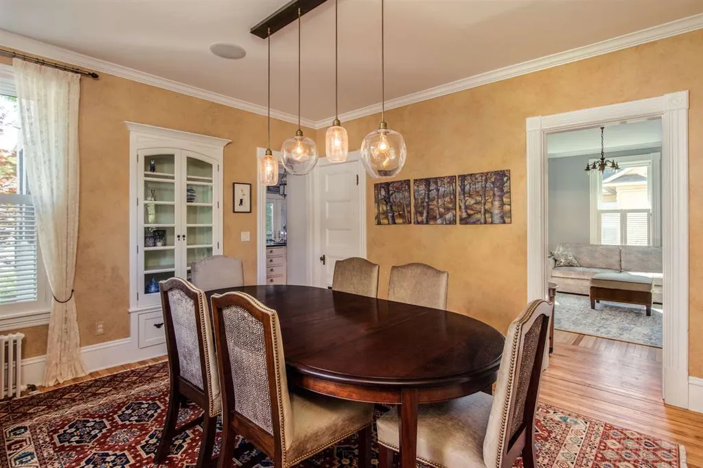 25 Bayview Street Burlington VT 05401