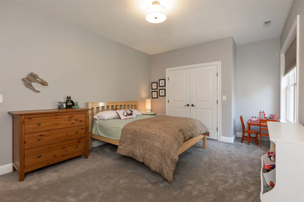 2 Sanctuary Drive Stratham NH 03885