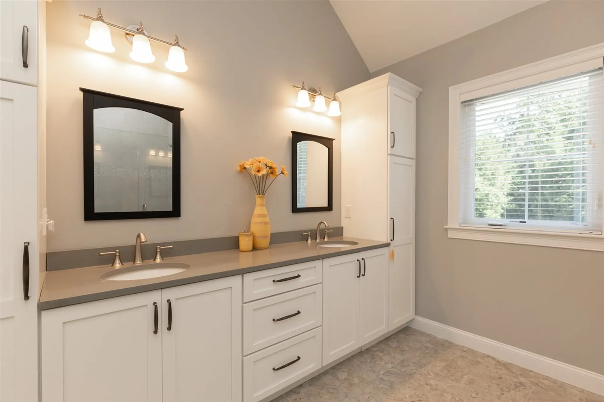 2 Sanctuary Drive Stratham NH 03885