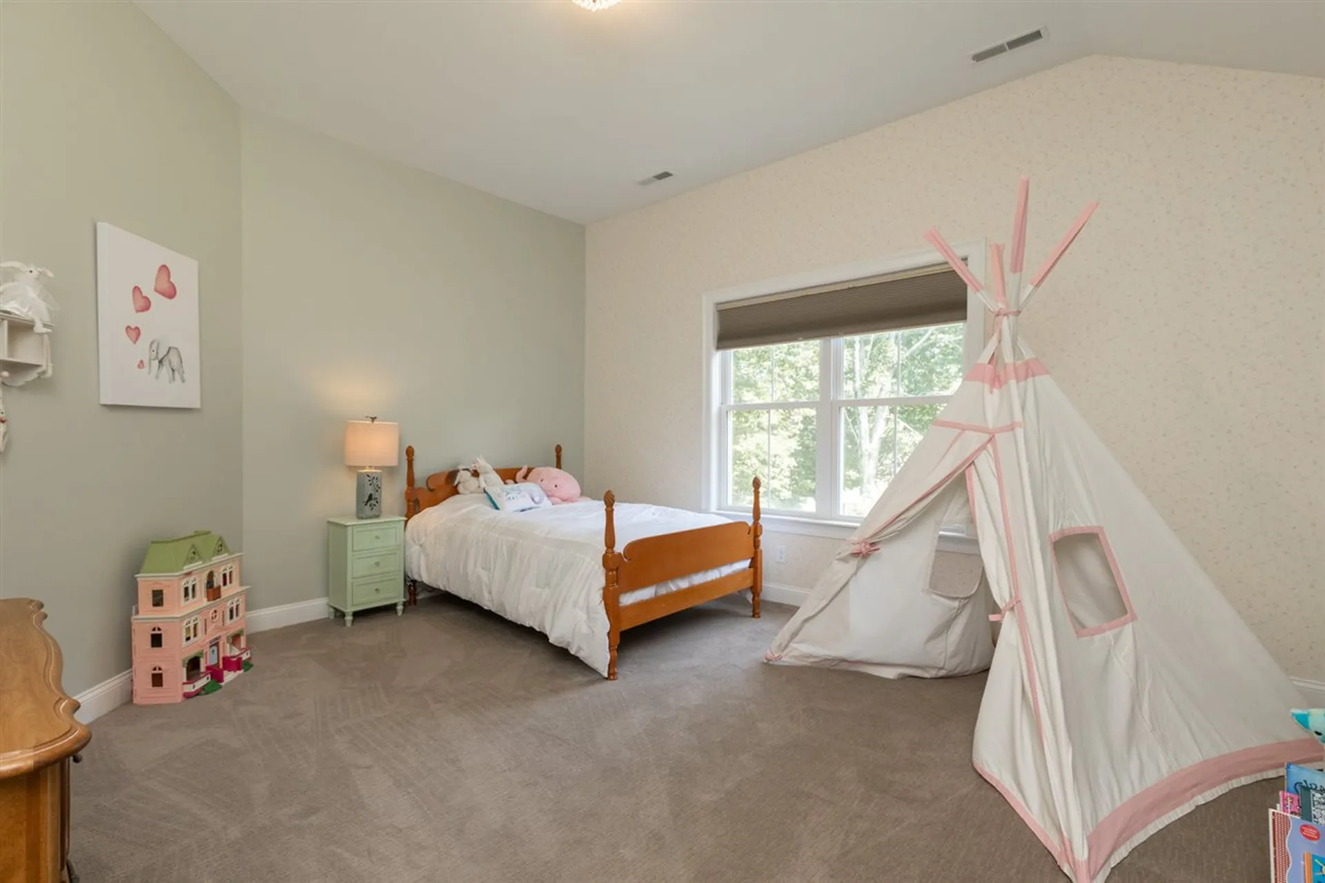 2 Sanctuary Drive Stratham NH 03885