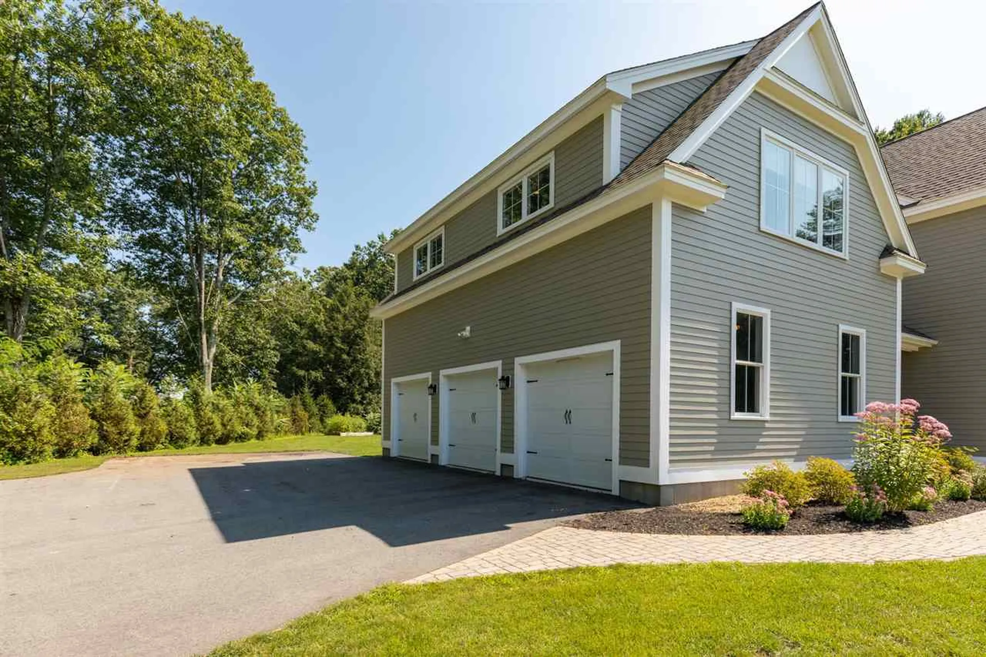 2 Sanctuary Drive Stratham NH 03885