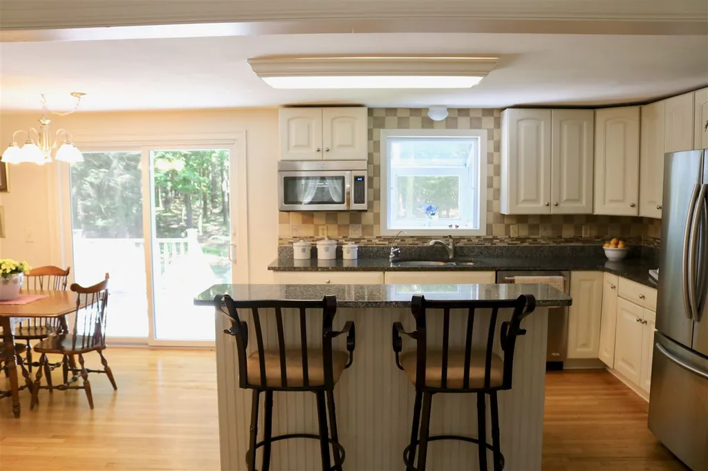 19a Pine Road North Hampton NH 03862