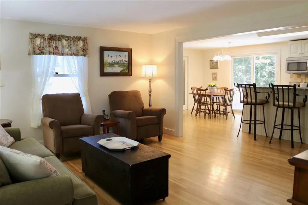 19a Pine Road North Hampton NH 03862