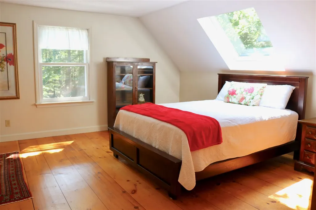19a Pine Road North Hampton NH 03862