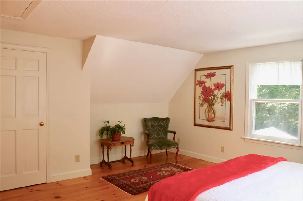 19a Pine Road North Hampton NH 03862