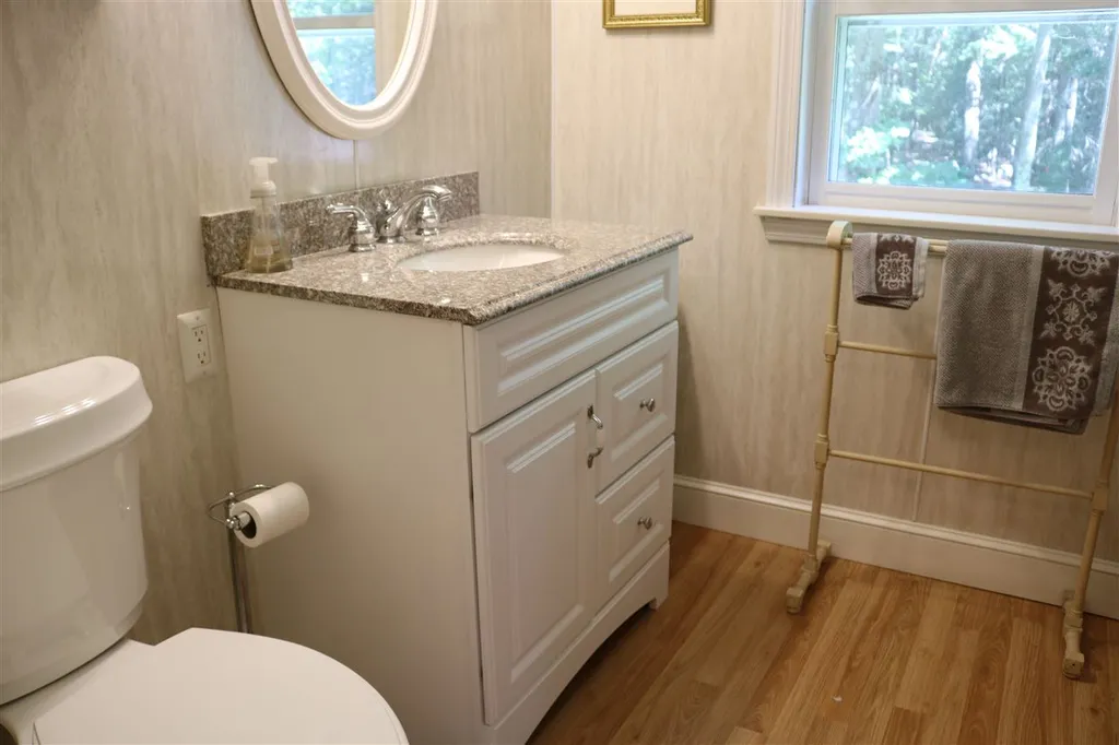 19a Pine Road North Hampton NH 03862