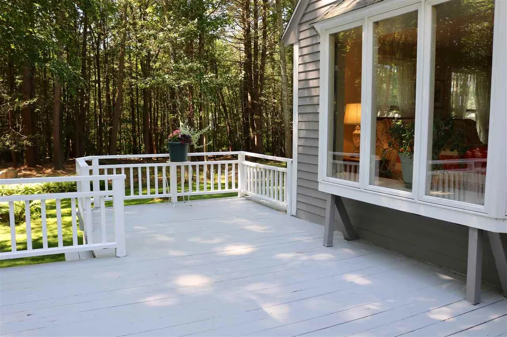 19a Pine Road North Hampton NH 03862