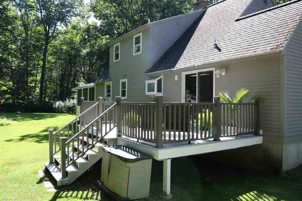 19a Pine Road North Hampton NH 03862