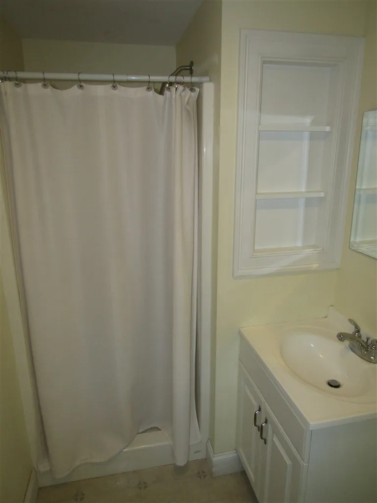 20 Watson Drive Rochester NH 03867