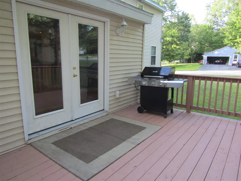 20 Watson Drive Rochester NH 03867