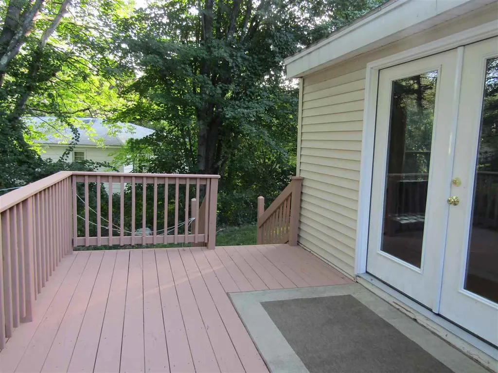 20 Watson Drive Rochester NH 03867