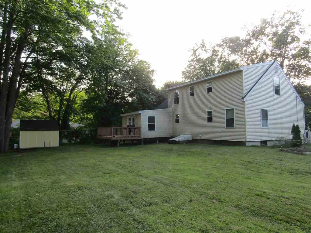 20 Watson Drive Rochester NH 03867
