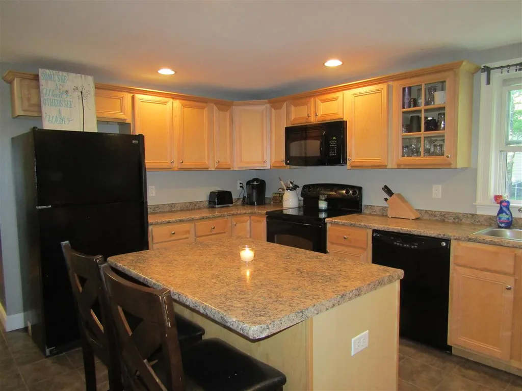 20 Watson Drive Rochester NH 03867
