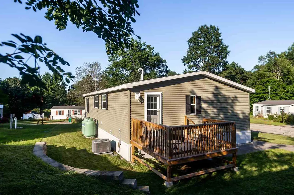 146 Jamey Drive Rochester NH 03868