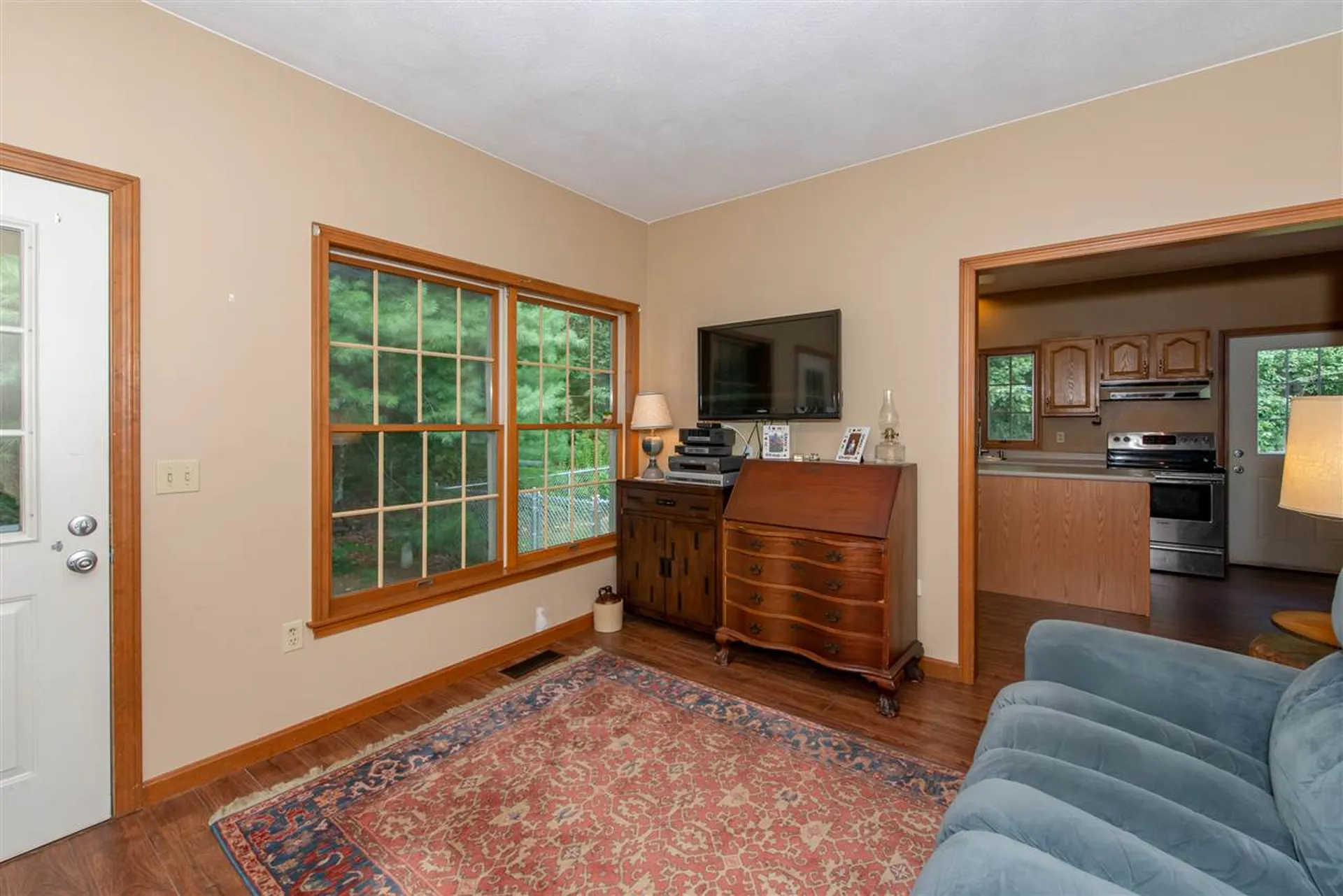 9 Christopher Lane Pelham NH 03076