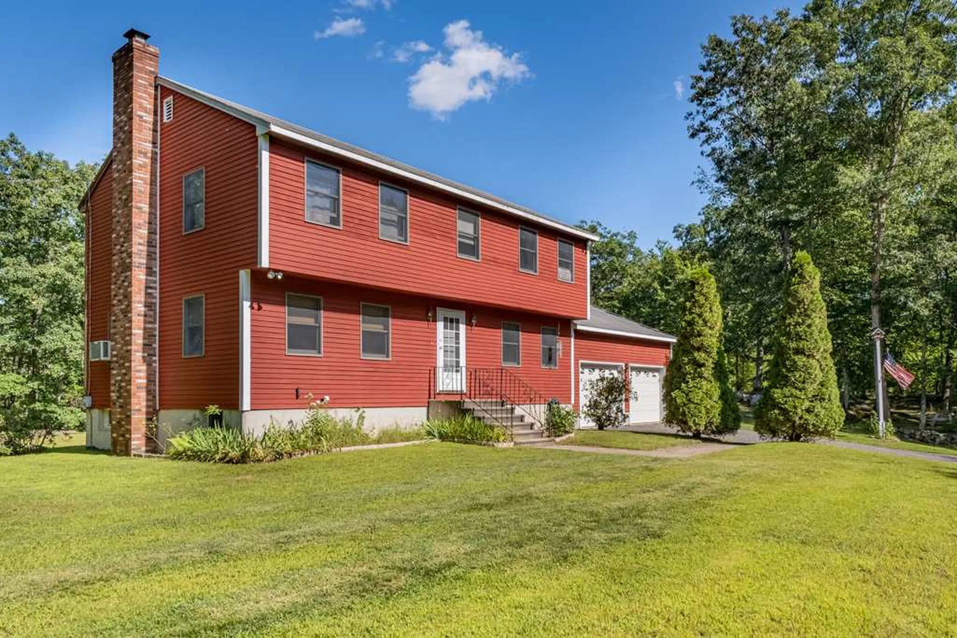 95 Harriman Hill Road Raymond NH 03077