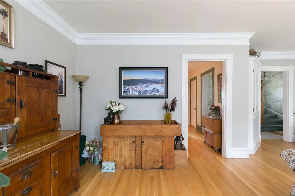 2 Grove Street Essex VT 05452