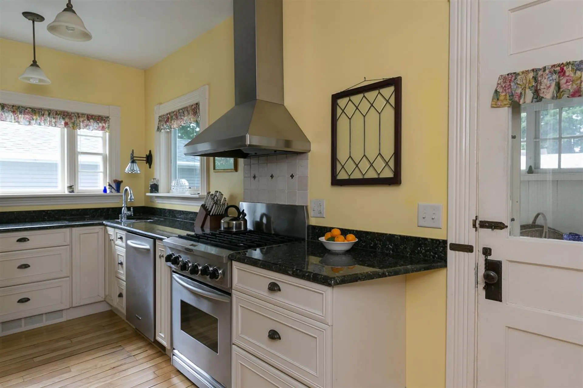 2 Grove Street Essex VT 05452
