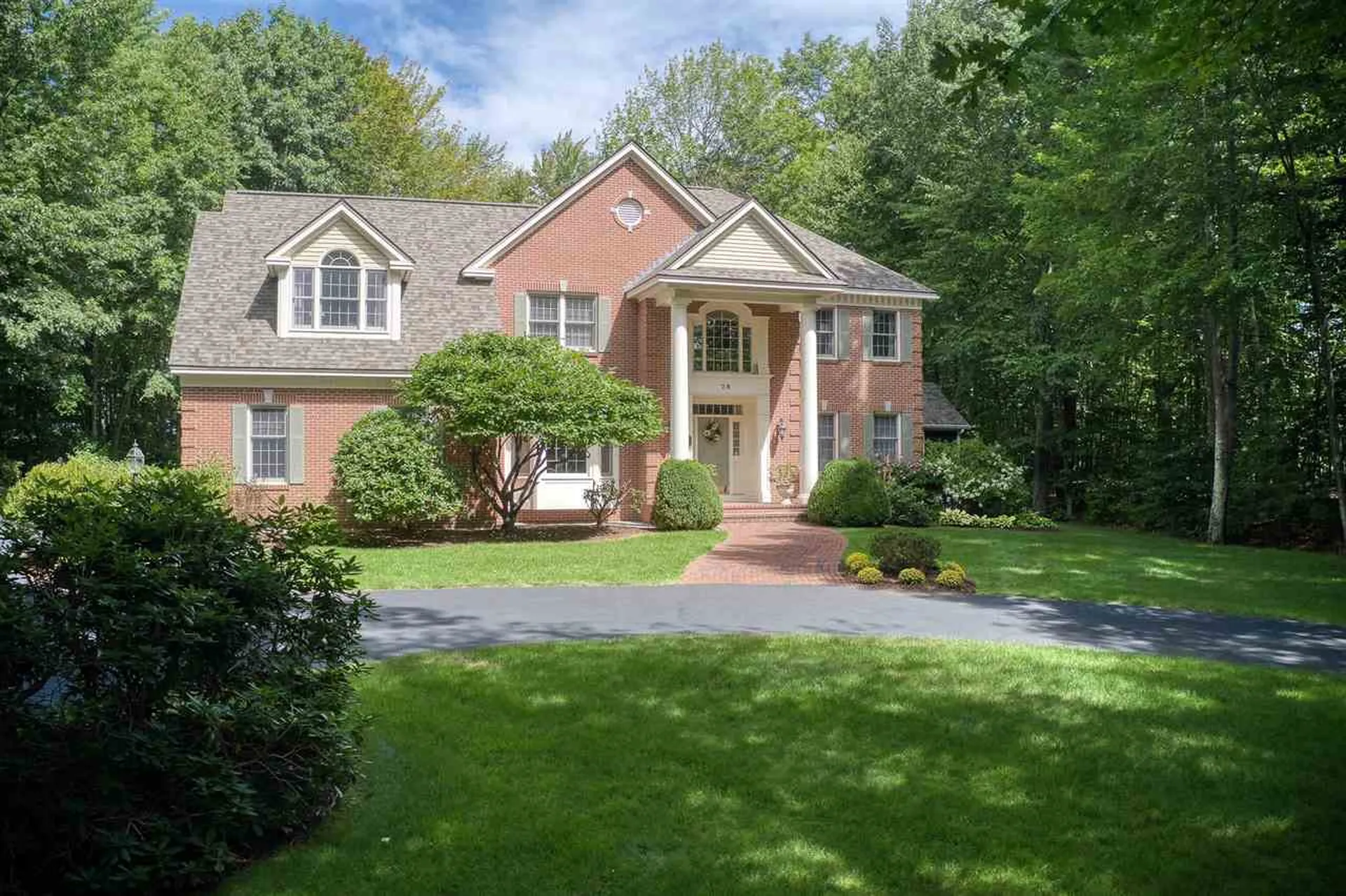 78 Newfane Road Bedford NH 03110