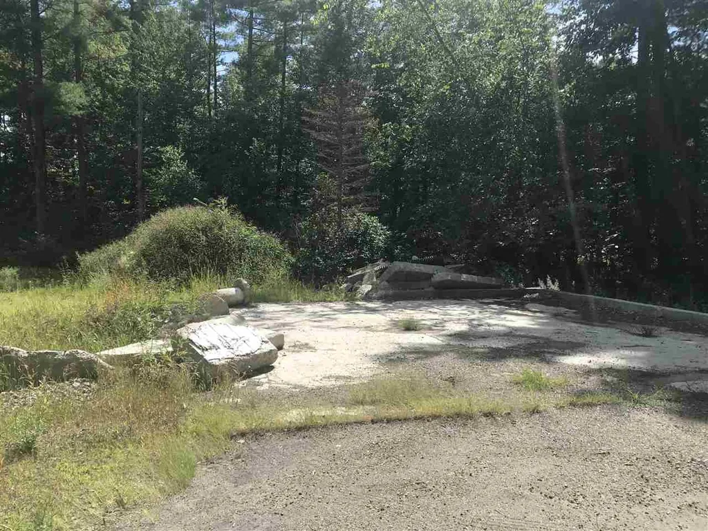 70 Lovering Road North Hampton NH 03862