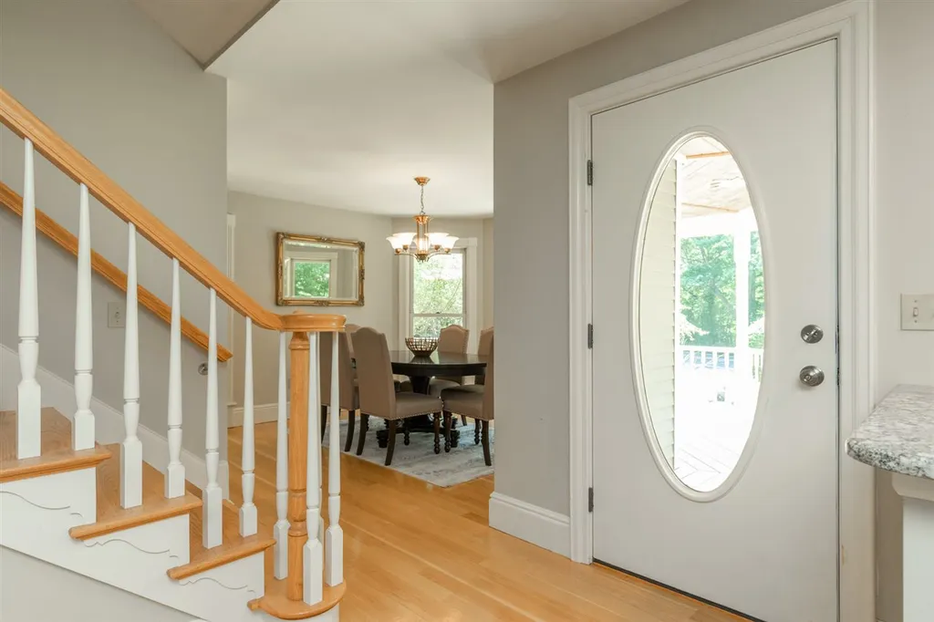 186 West Road Rye NH 03870
