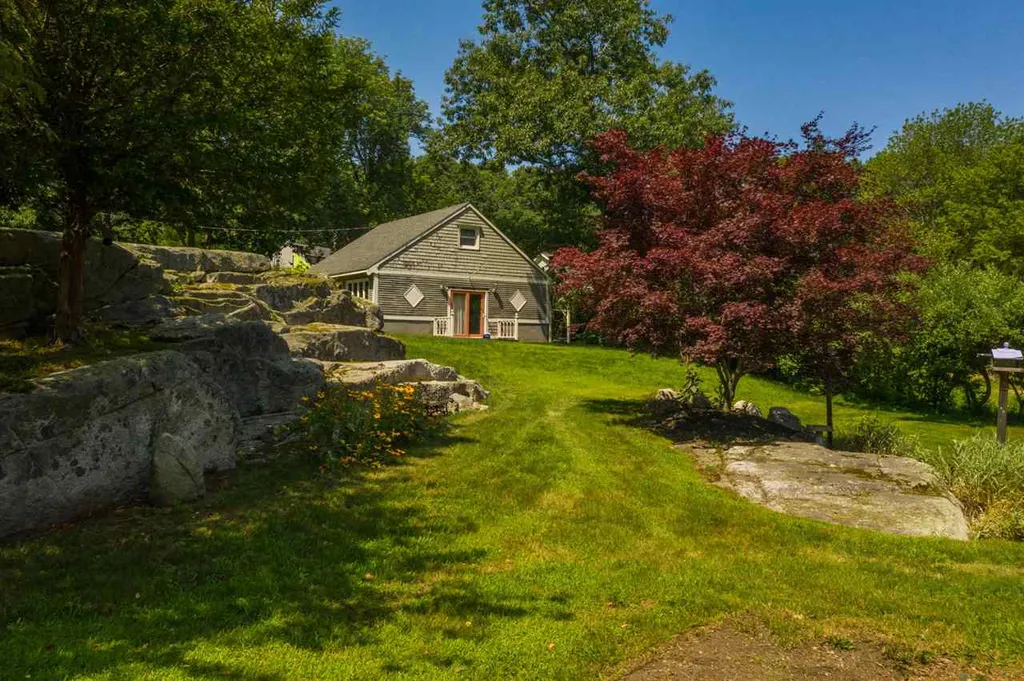 186 West Road Rye NH 03870