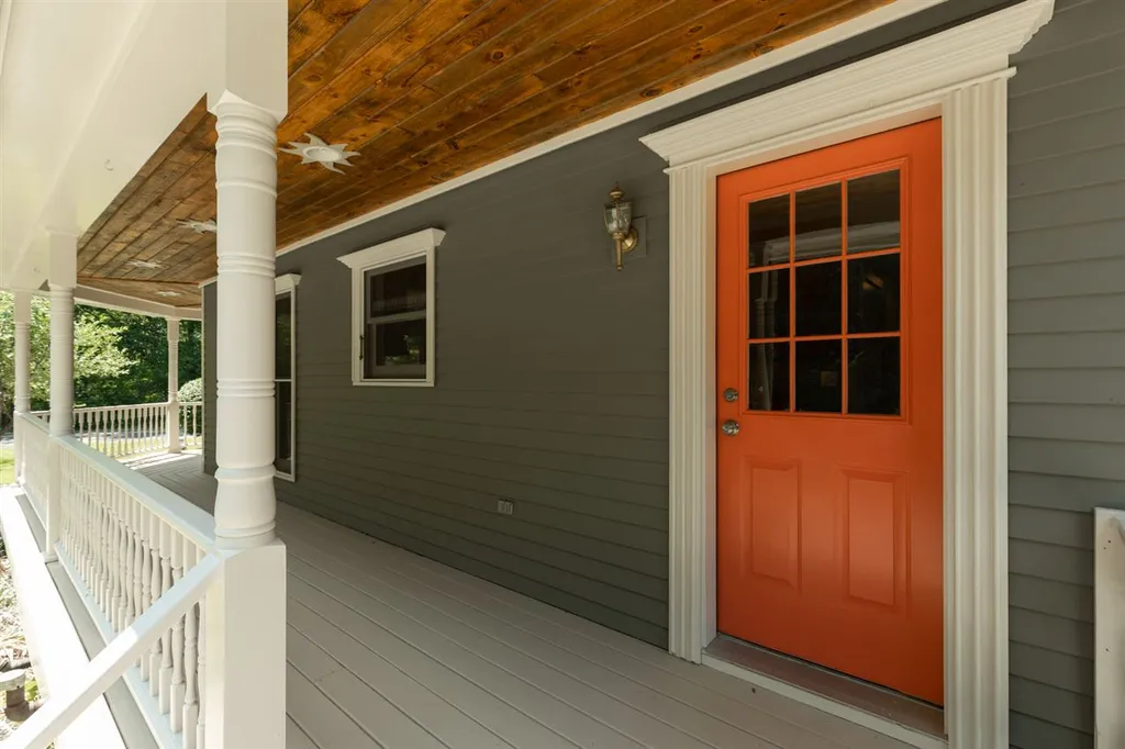 186 West Road Rye NH 03870