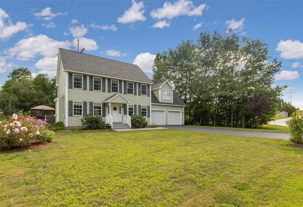 53 Shaws Lane Dover NH 03820