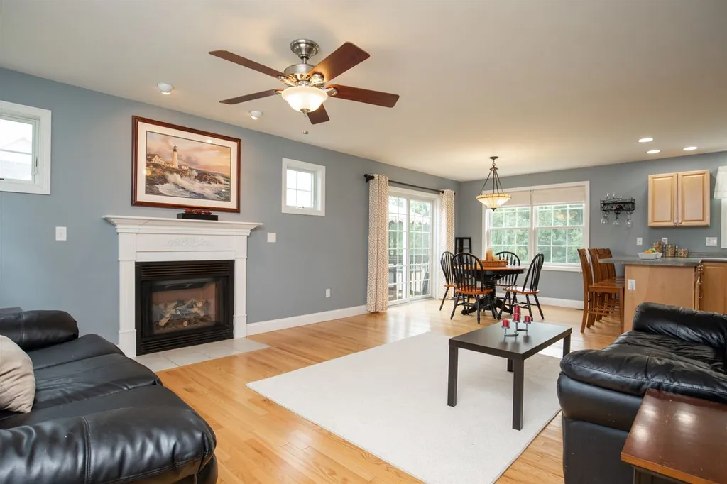 53 Shaws Lane Dover NH 03820
