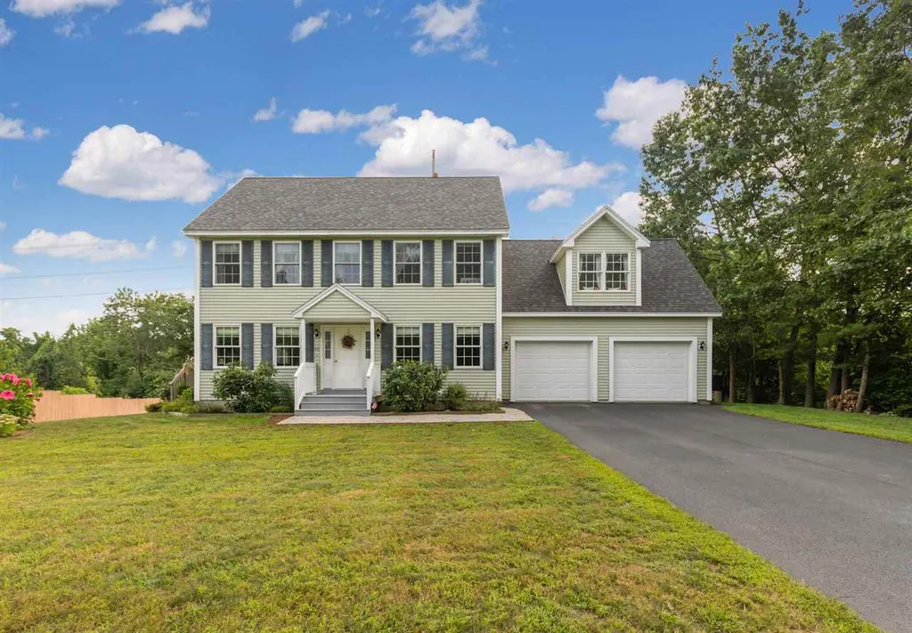 53 Shaws Lane Dover NH 03820