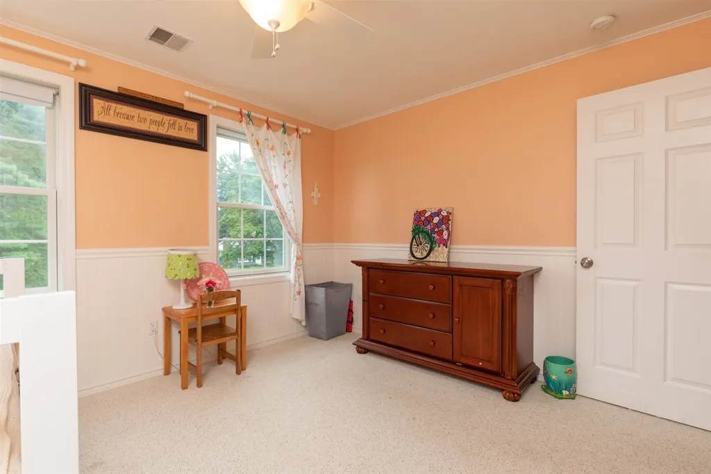 53 Shaws Lane Dover NH 03820