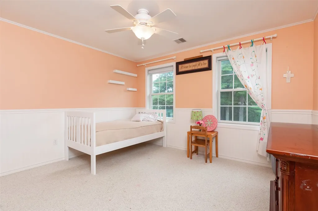 53 Shaws Lane Dover NH 03820