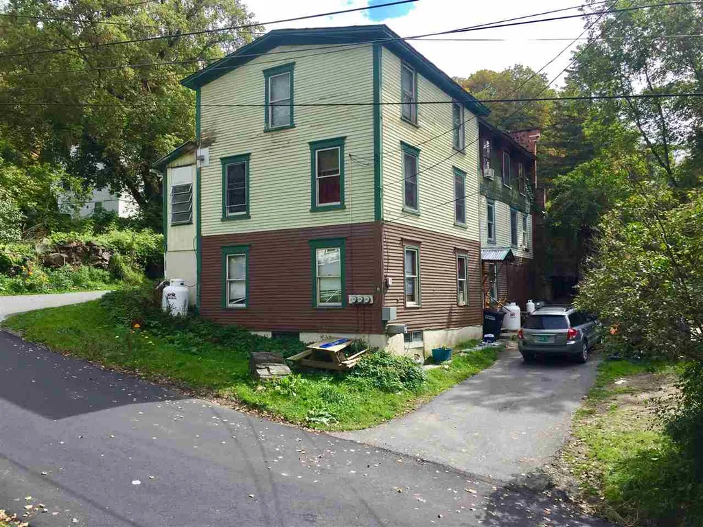71 Marion Avenue St. Johnsbury VT 05819