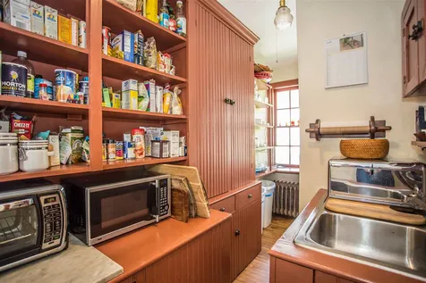 23 Pine Street Peterborough NH 03458