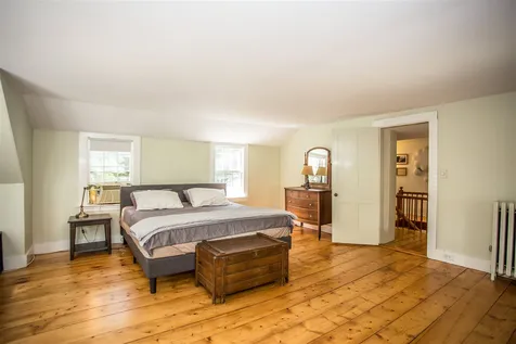 23 Pine Street Peterborough NH 03458