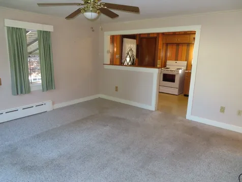 15 Hoover Street Rochester NH 03867
