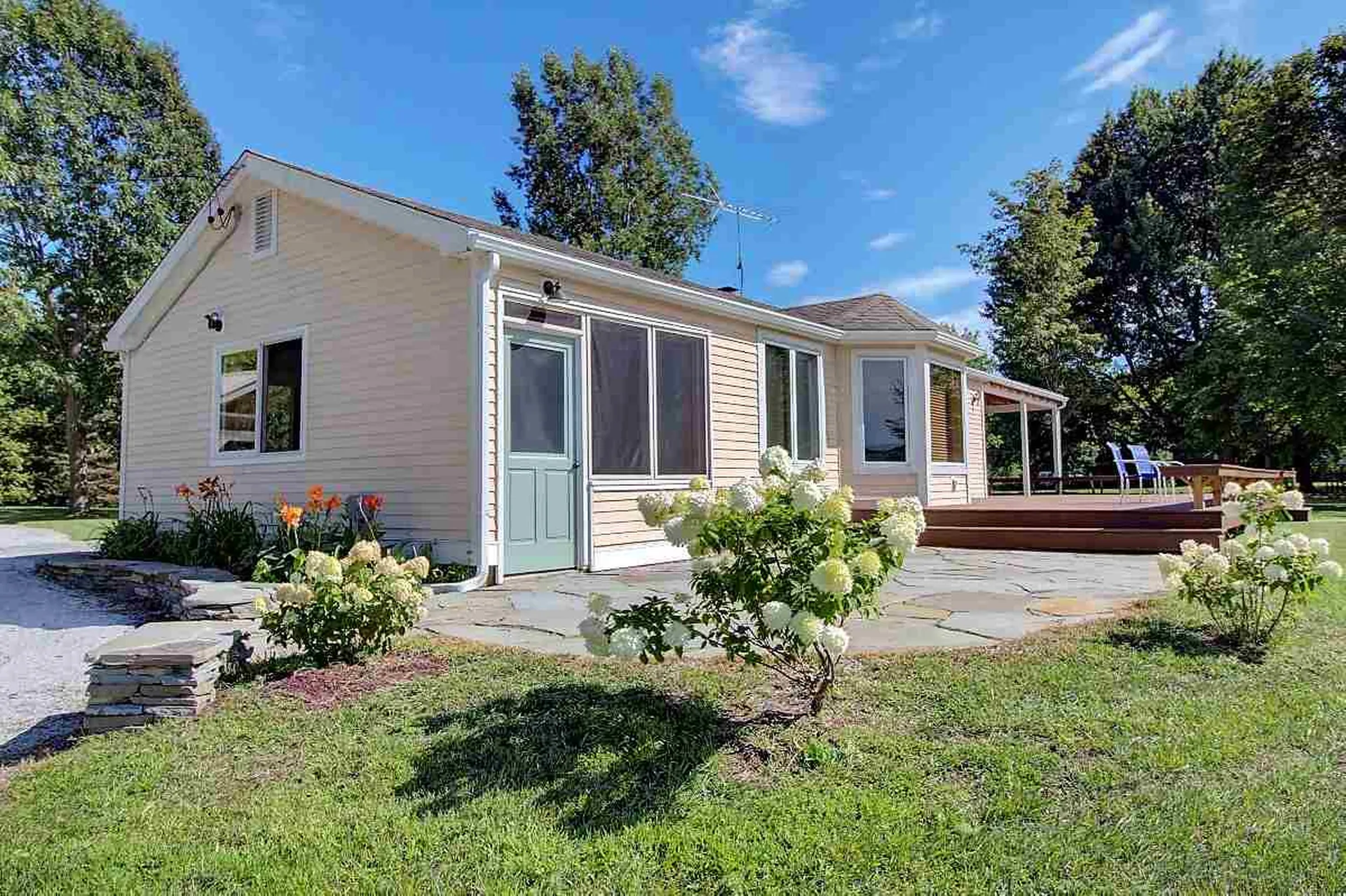 2785 West Shore Road Isle La Motte VT 05463