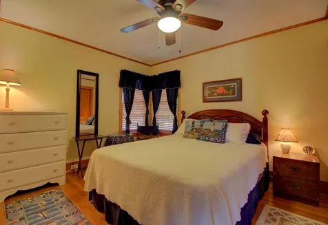 2785 West Shore Road Isle La Motte VT 05463