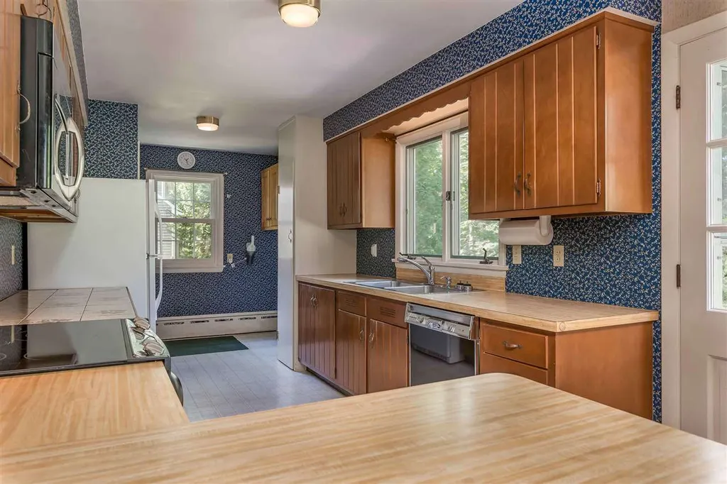 40 Norwood Farms Road York ME 03909