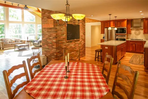 720 Downer Road Sharon VT 05065
