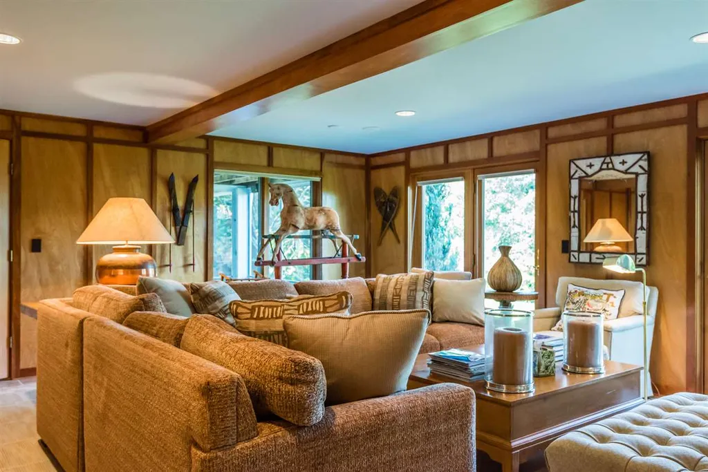 702 Mountain View Road Warren VT 05674