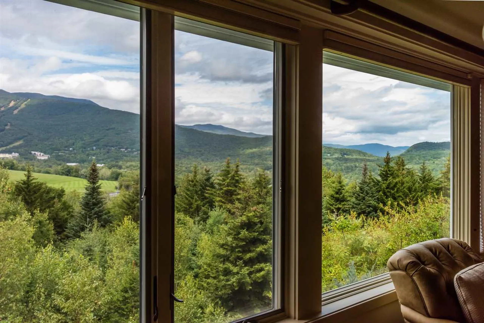 702 Mountain View Road Warren VT 05674