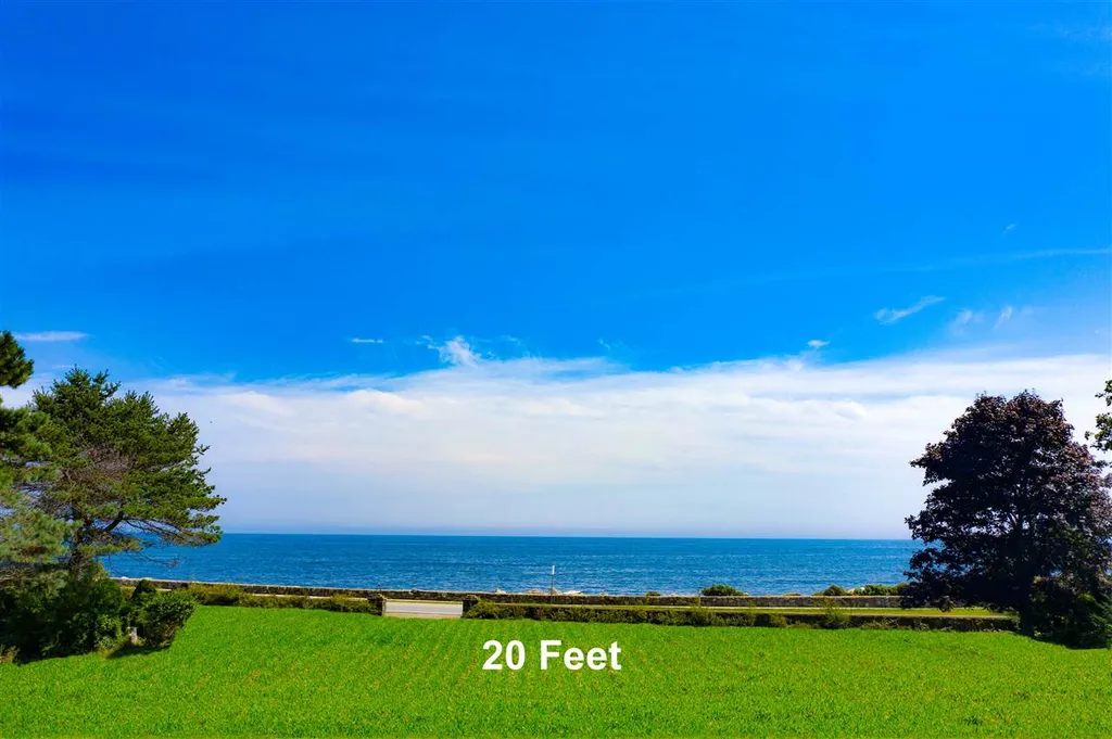 74 Ocean Boulevard North Hampton NH 03862