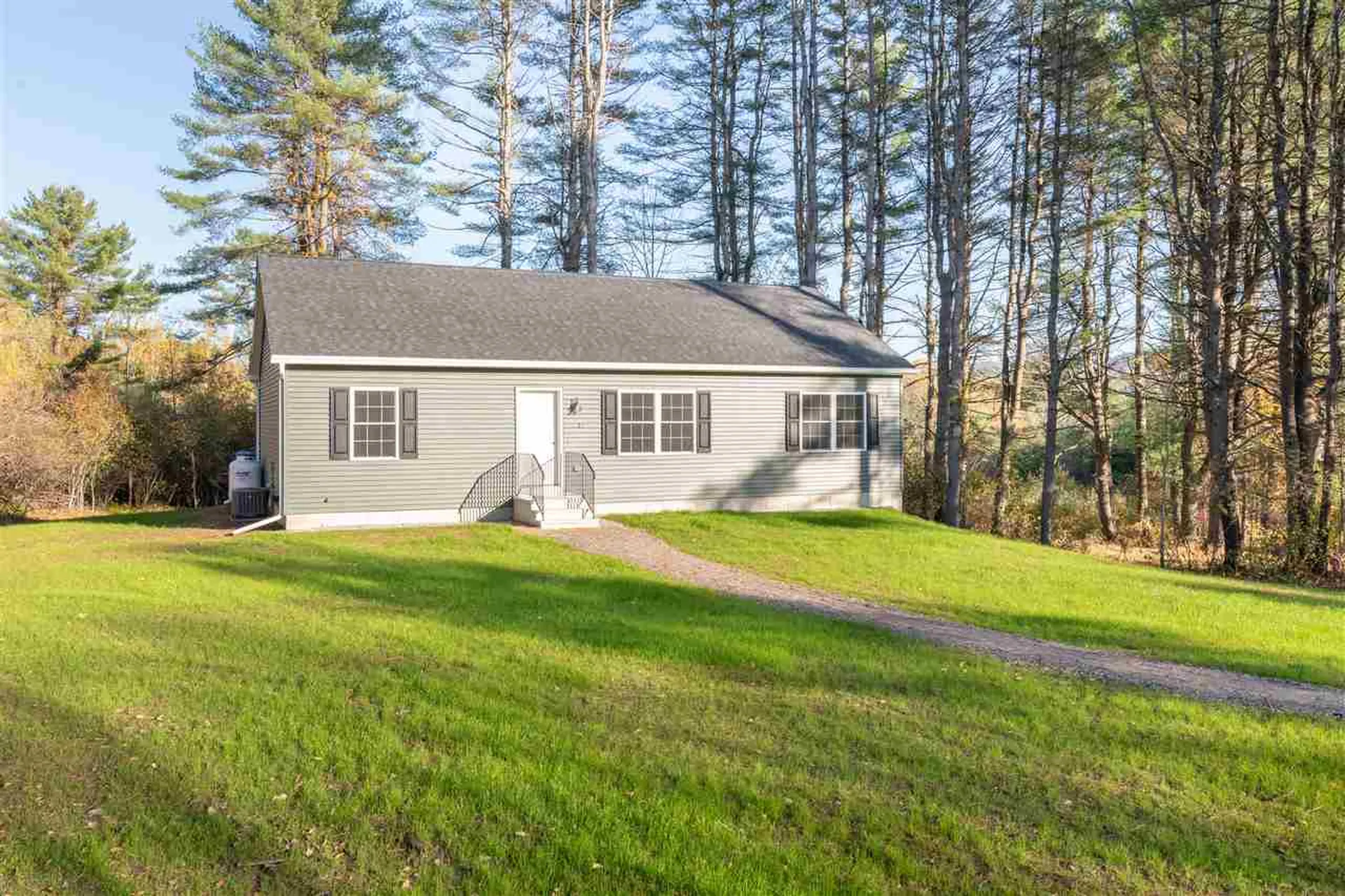 14 Brackett Lane Northfield NH 03276